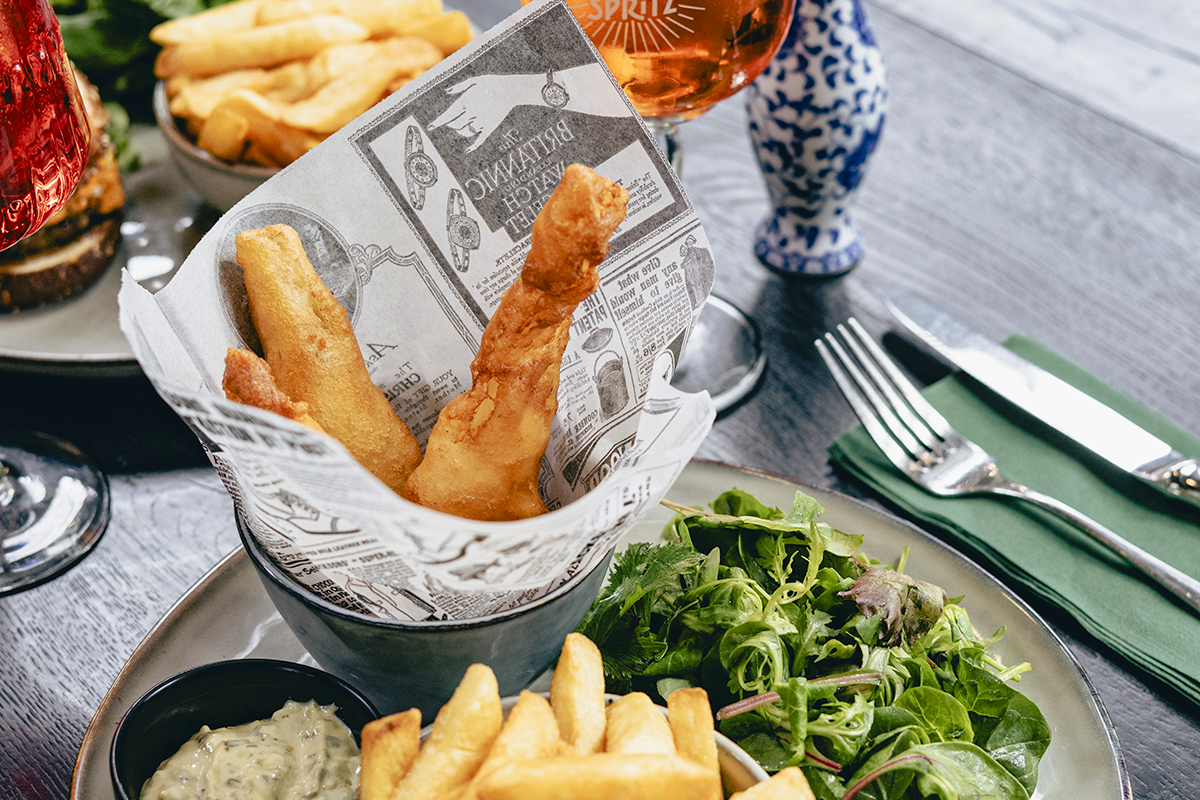 Shrimps Crunchy Fries Salad